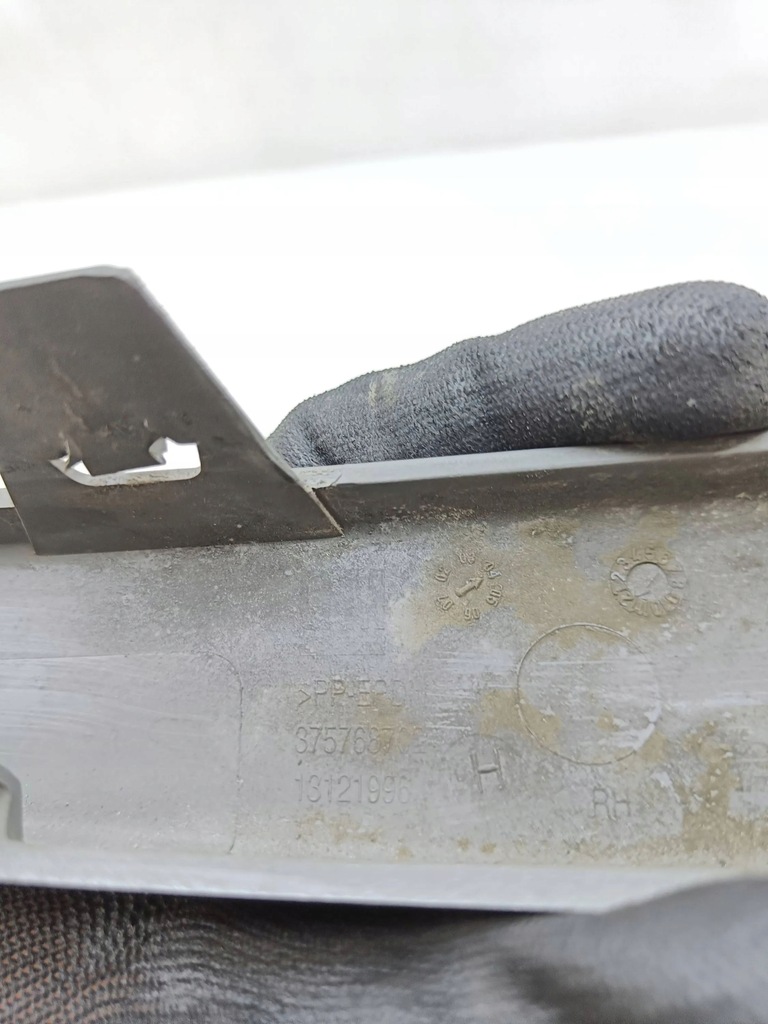 фото №8, Opel astra h 2008 молдинг бампера передний