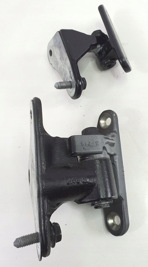 фото №2, Петли дверь левый перед mercedes r lift w251 пара