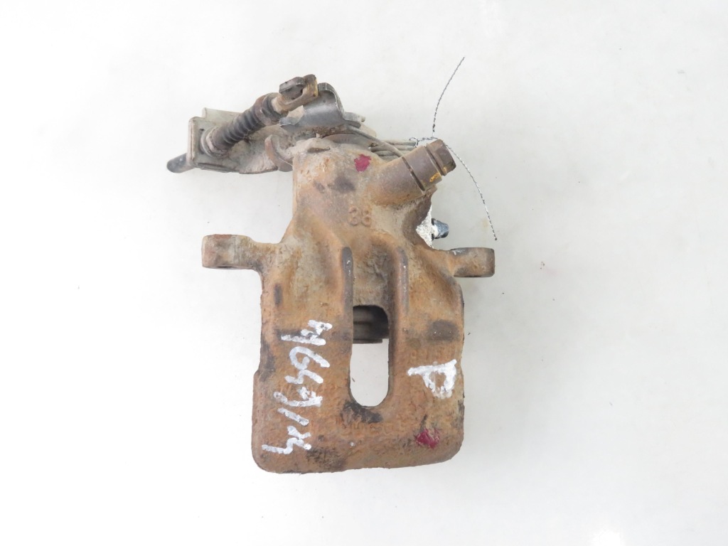 фото №3, Суппорт правый задняя honda accord vi