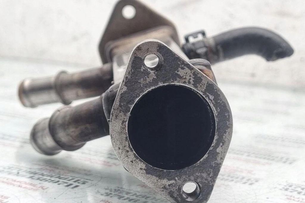 фото №1, Радиатор egr audi a4 8ec, b7 059131513d 2.5l дизель 2006