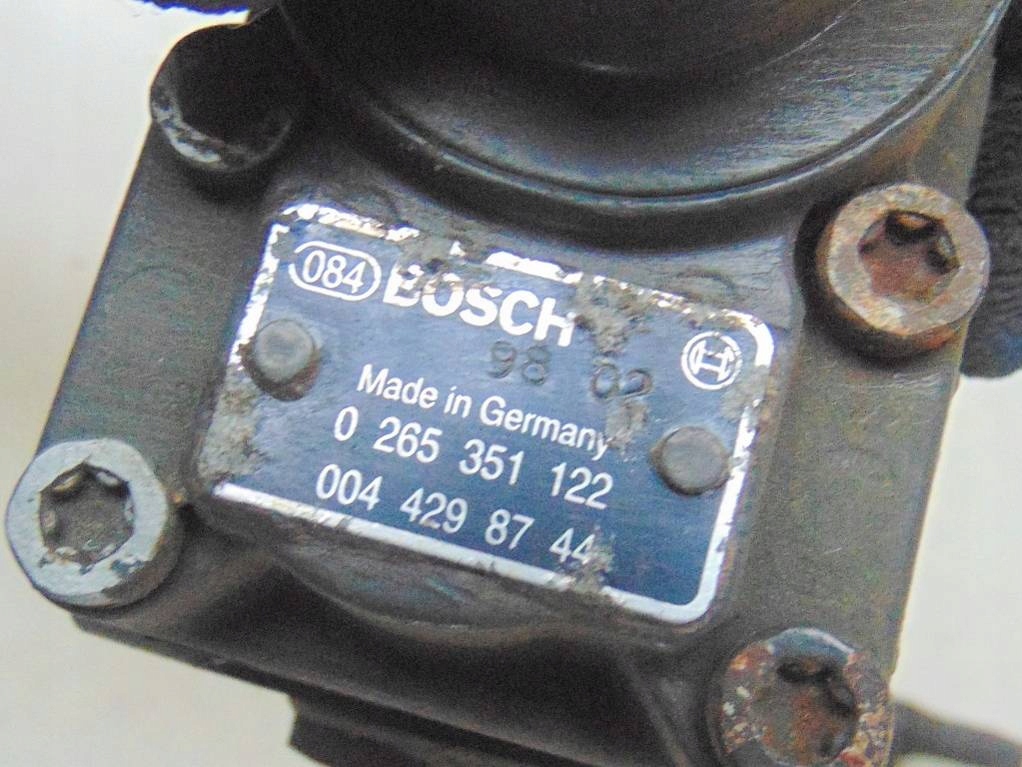 Mercedes 1824 econic 6.4 98r клапан модулятор bosch Недорого