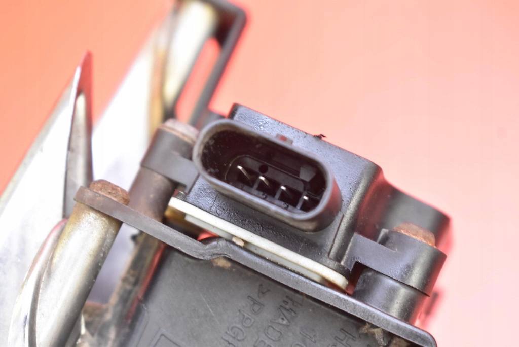 Решітка бампера впуск повітря лівий перед 1007268-00-f tesla model s 12-20 Київ