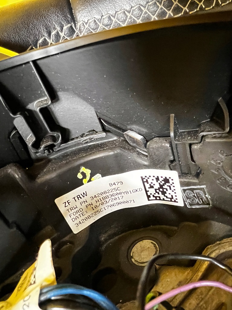 фото №10, Повітропровід ford fiesta mk 8 viii шкіряний