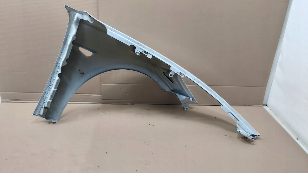 Крило ліве перед передній tesla model 3 оригінальний Київ