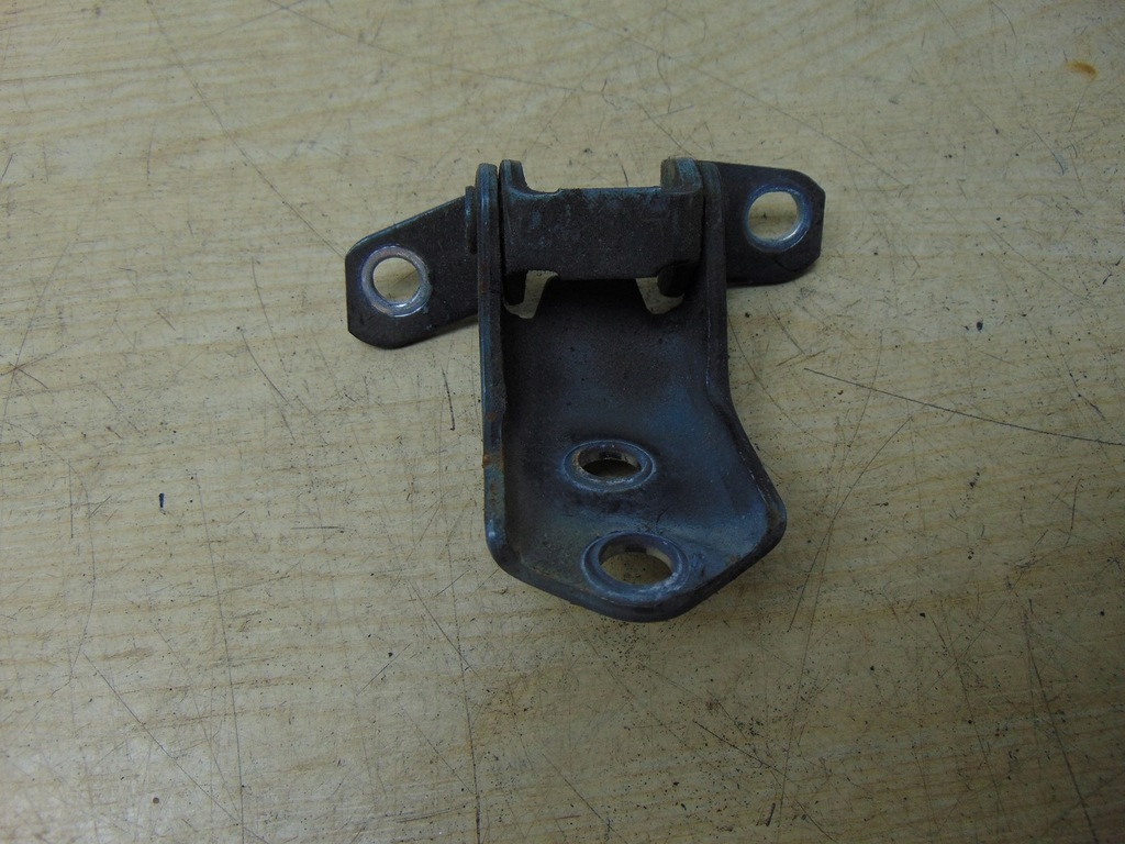 фото №7, Петля двері правий перед нижній mazda 3 bl 2009-