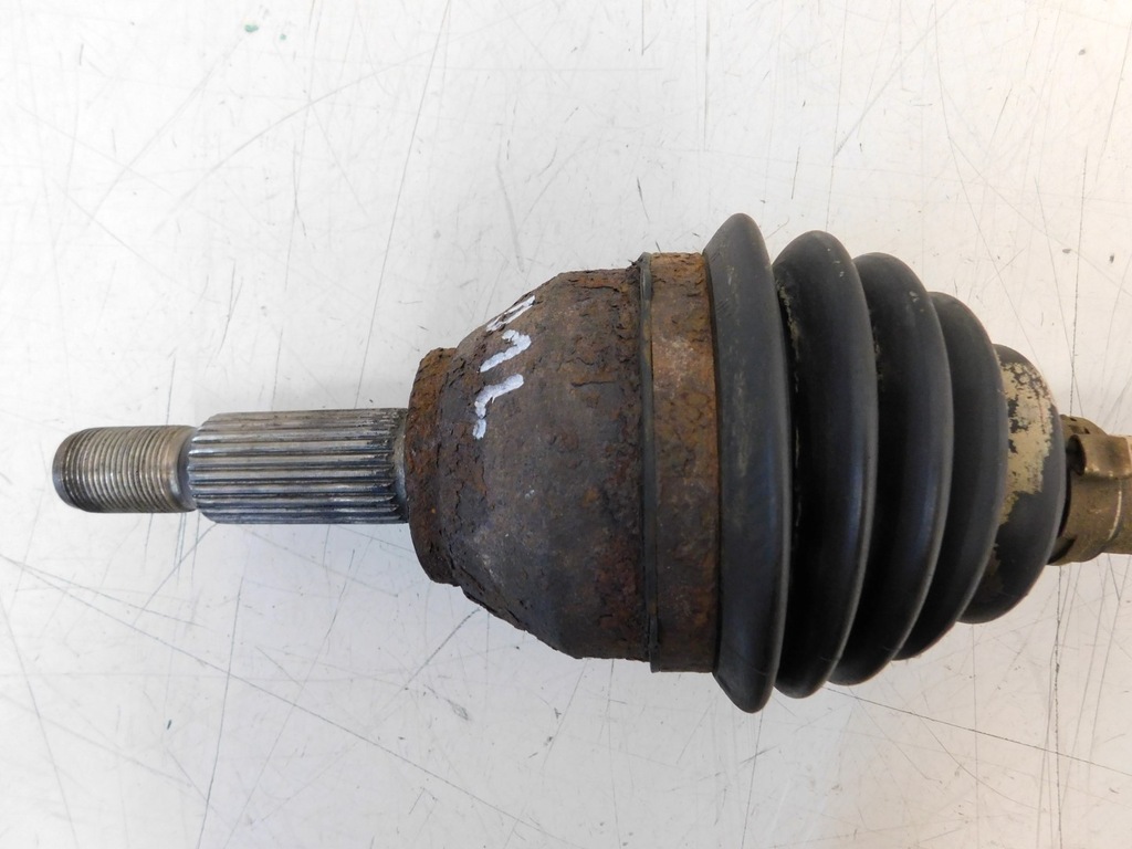 фото №4, Приводной вал перед левая ford transit connect 1.8 06r