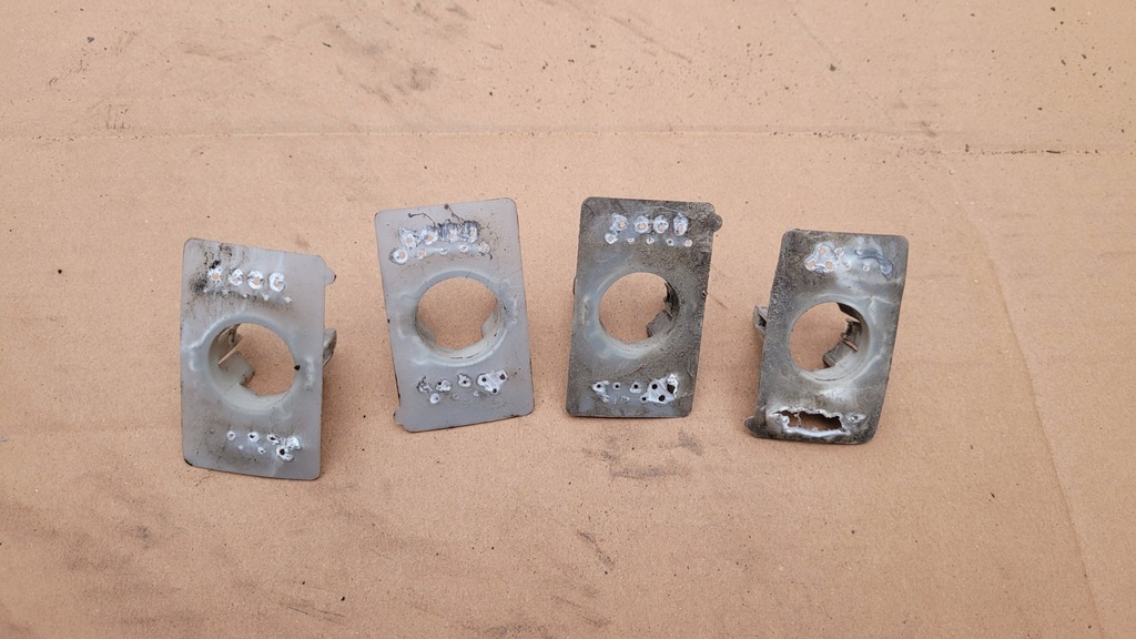 фото №1, Mercedes glk w204 lift 2012- корзина датчика pdc