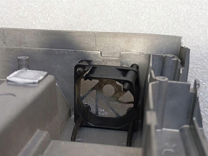 Mercedes c class w205 підсилювач a0009000620 midline sound Зі Шроту