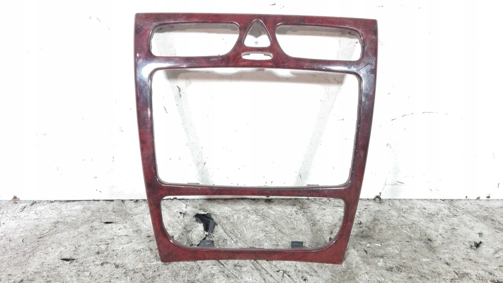 фото №1, Рамка консоли центральной панели mercedes w203