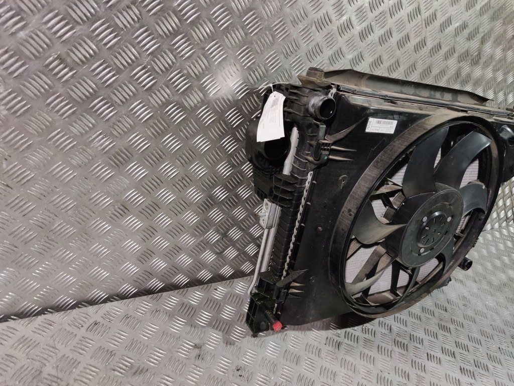 фото №6, Jeep grand cherokee 2014 радіатор / комплект