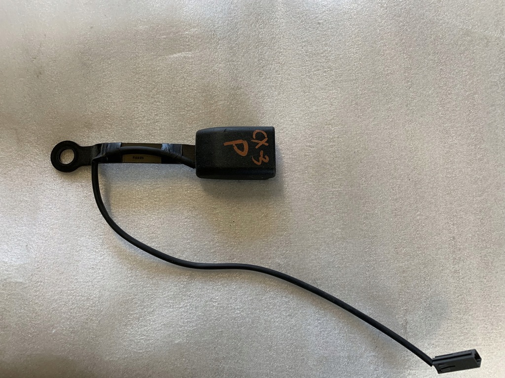 фото №1, Кліпса поперечина правий перед mazda cx3