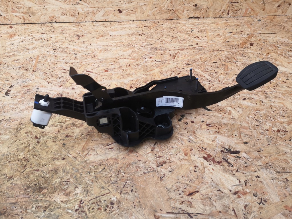 фото №1, Toyota proace педаль тормоза датчик