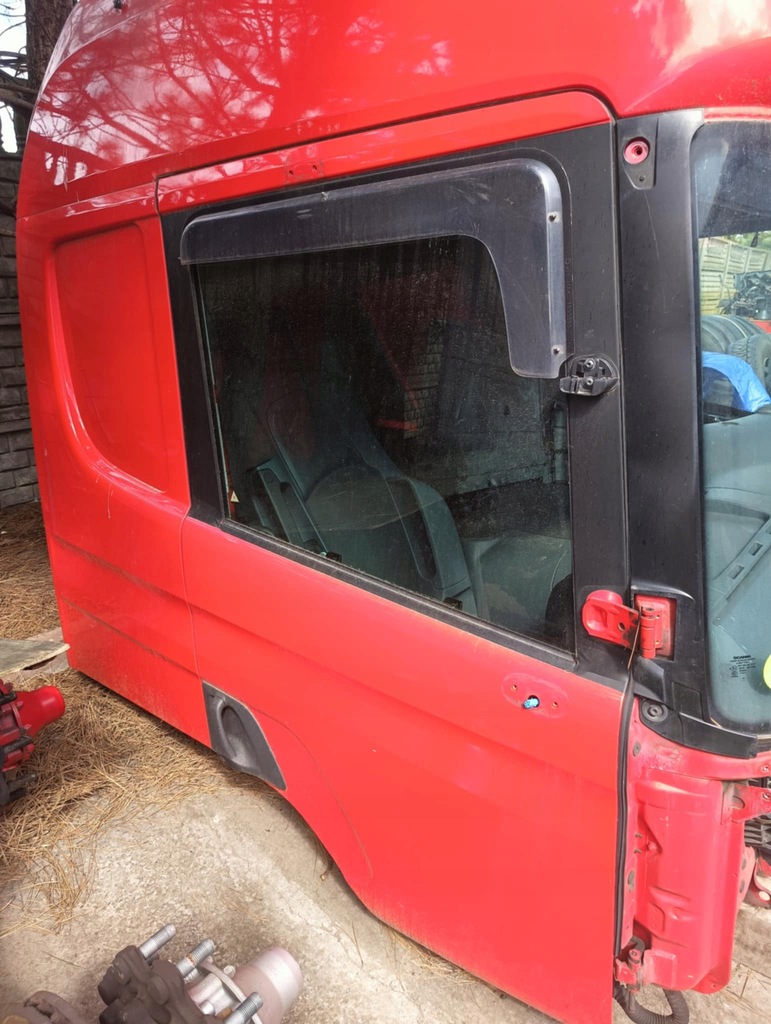 фото №1, Дверь scania r p streamline euro 6 1739739 1739742