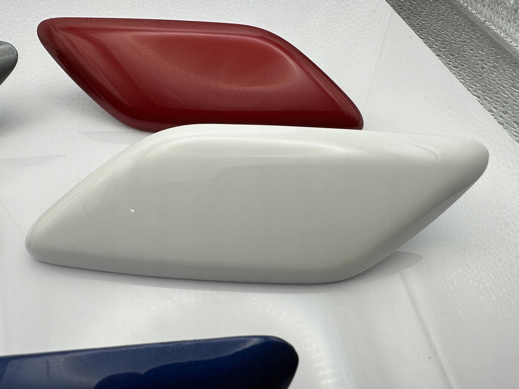 фото №13, Заглушка распылителя toyota corolla e15 цвета