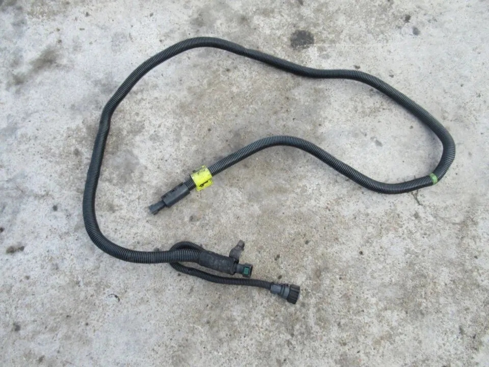 фото №1, Шланг нагреватель adblue volvo fh fm серая