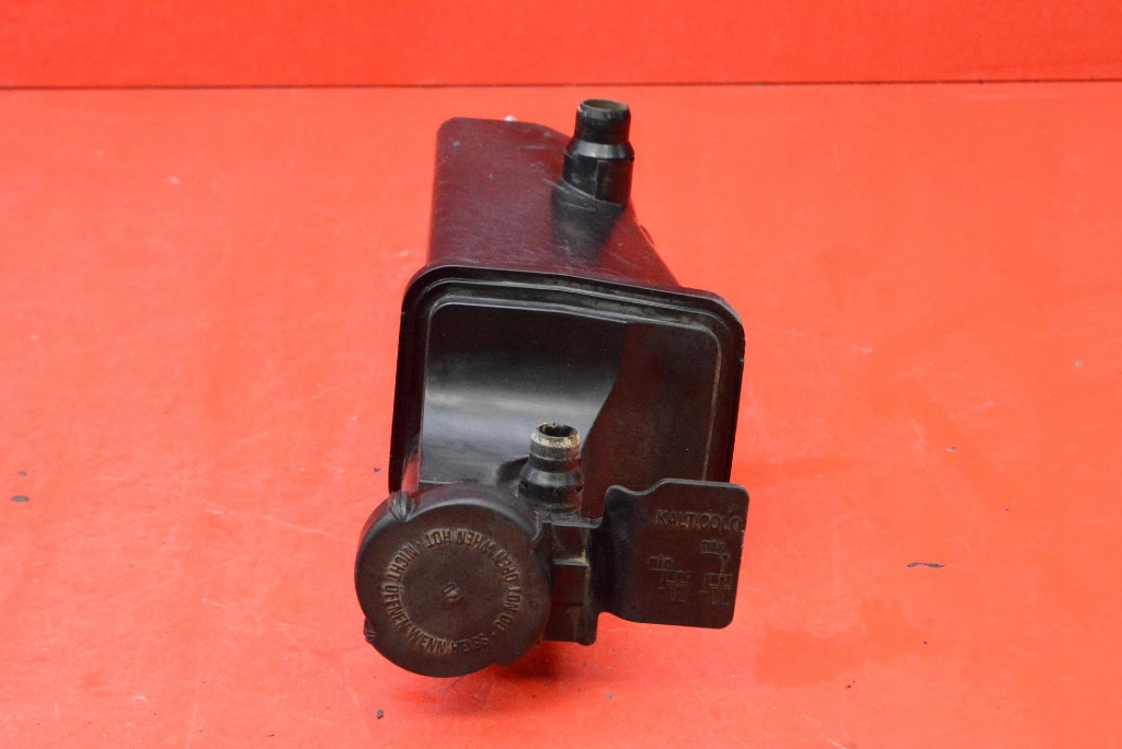 Бачок розширювальний 335509141 bmw e46 2.0i valvetronic 143 km 01-06 Оригінал