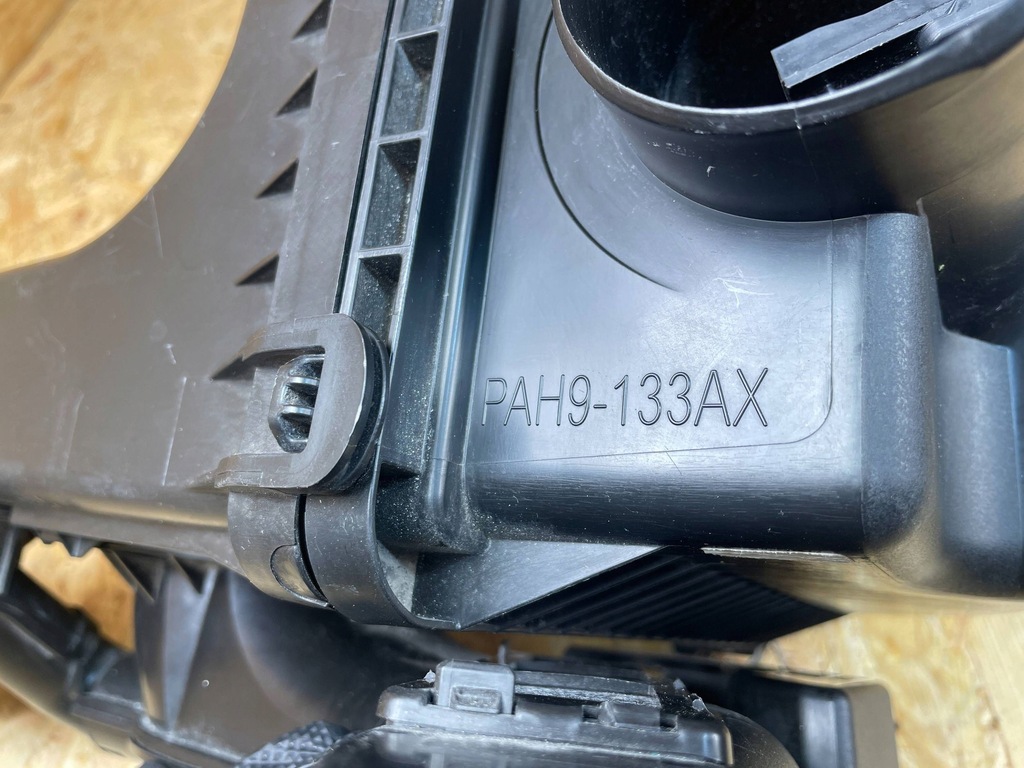 фото №10, Корпус фильтра воздуха mazda 3 iv bp pah9133ay pah9-133ay 2.0b 2019-