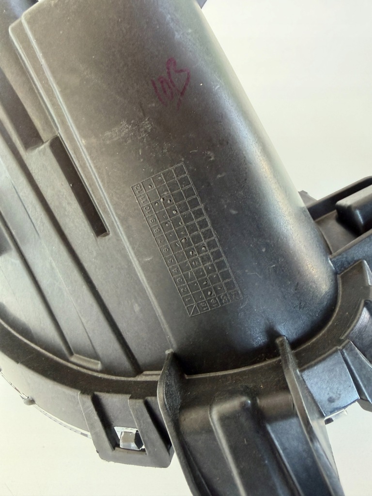 Hyundai i20 ii рестайлінг  лампа права протитуманна фара led drl 92202-c8808 Зі Шроту