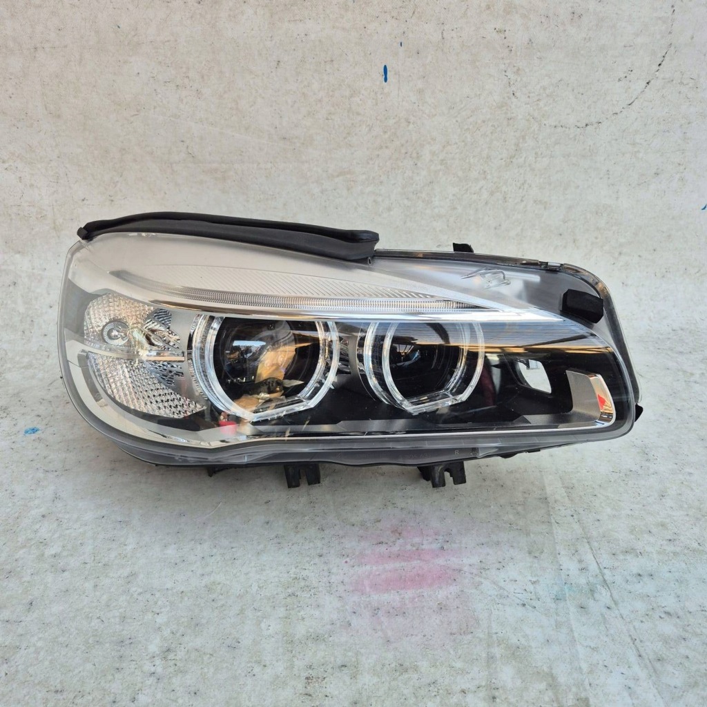 фото №1, Bmw 2 f45 f46 full led лампа правая перед передняя 7214904