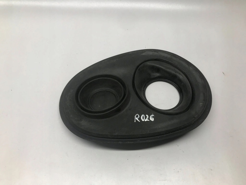 фото №1, Mercedes-benz ml w166 заливная горловина топлива a1664710080 3500cm3 2013