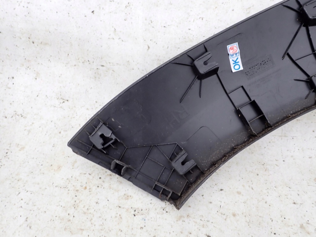 фото №11, Hyundai kona 17- молдинг крила права перед