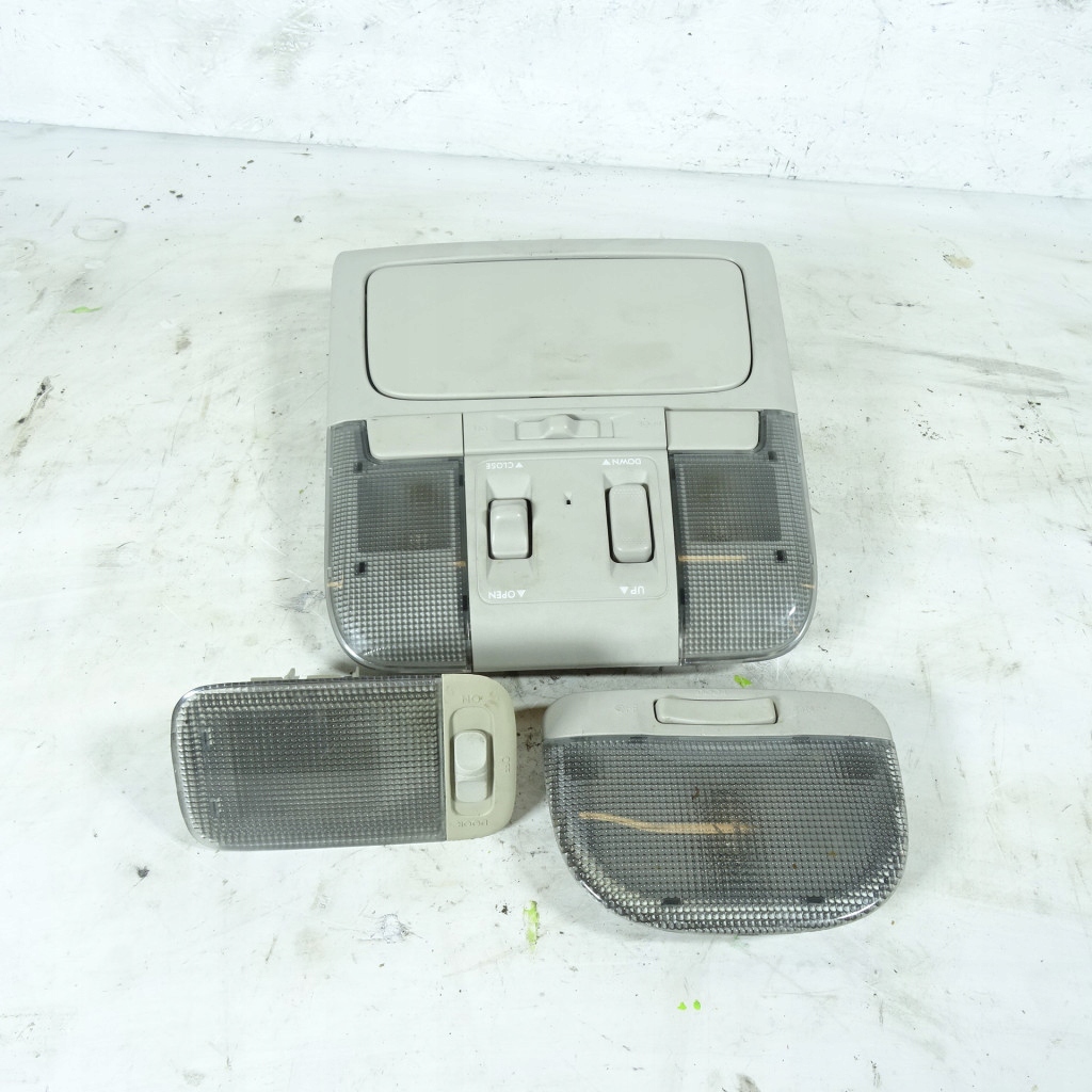 фото №1, Subaru outback iv фонари салона vc12-083