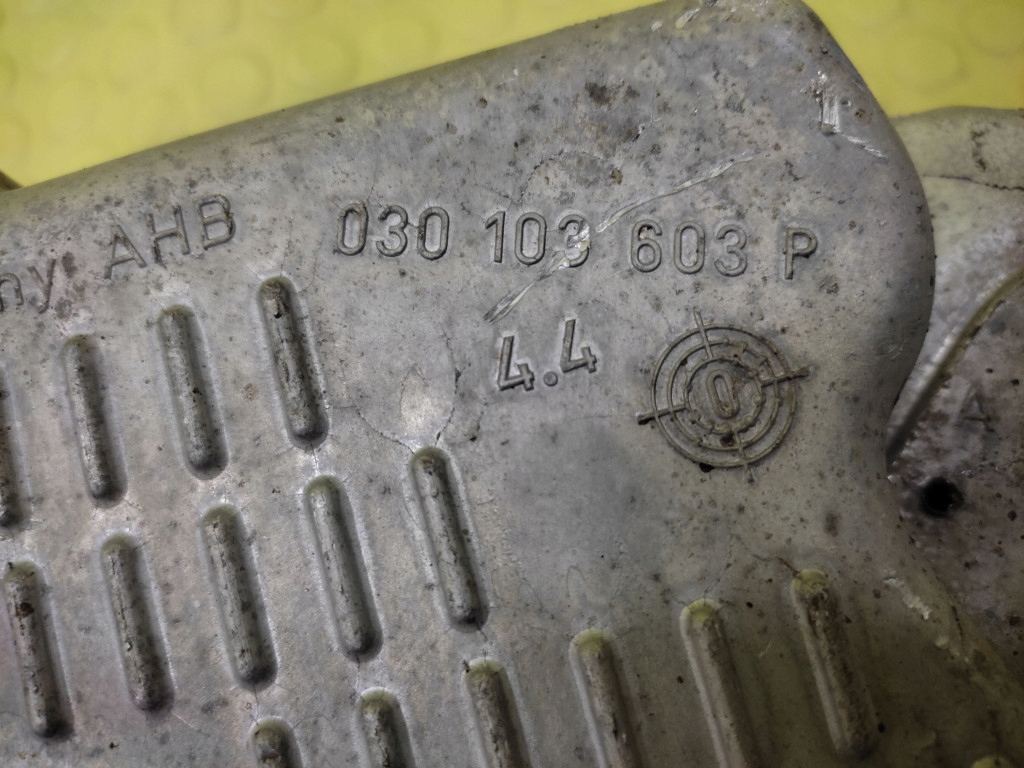 фото №8, Seat leon i 1.4 піддон піддон масляна 030103603p