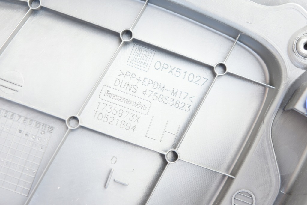 фото №3, Opel crossland lift 20- обшивка двері лівий задня