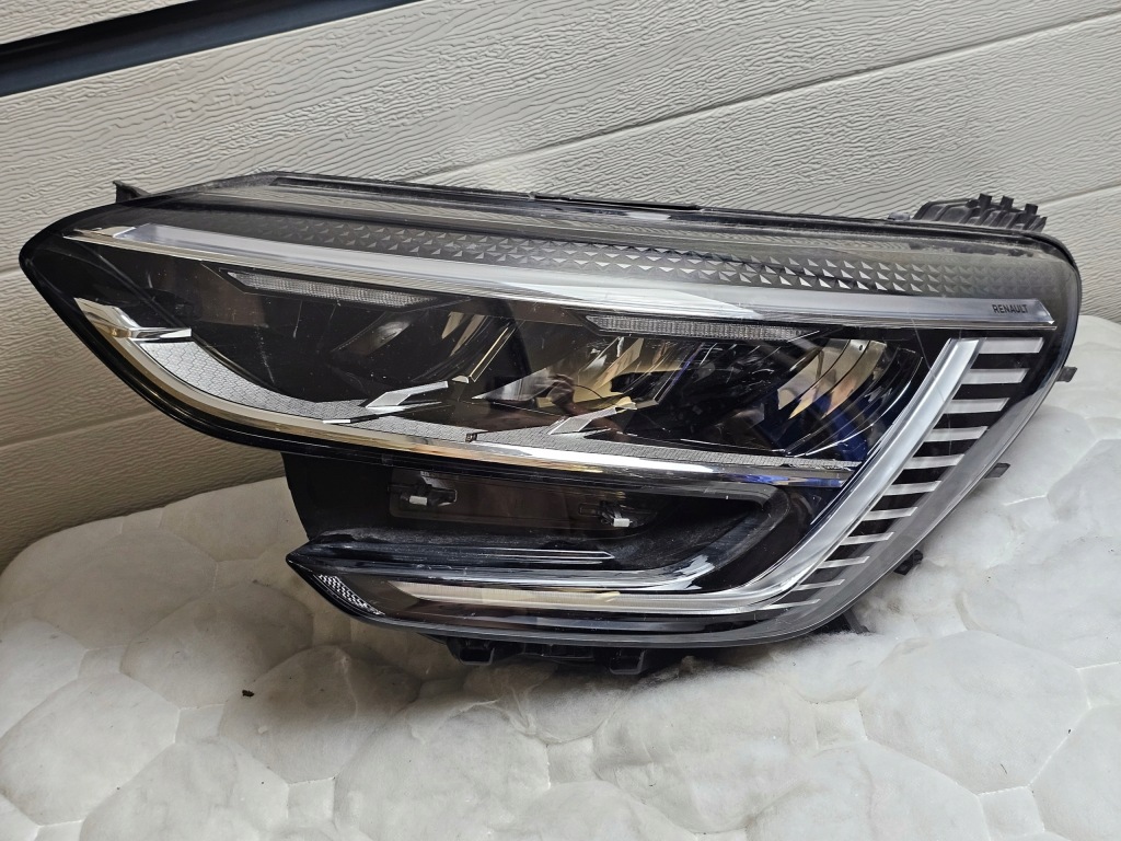 Купить Фара фара перед левая левый европа renault megane iv led рестайлинг  260602024