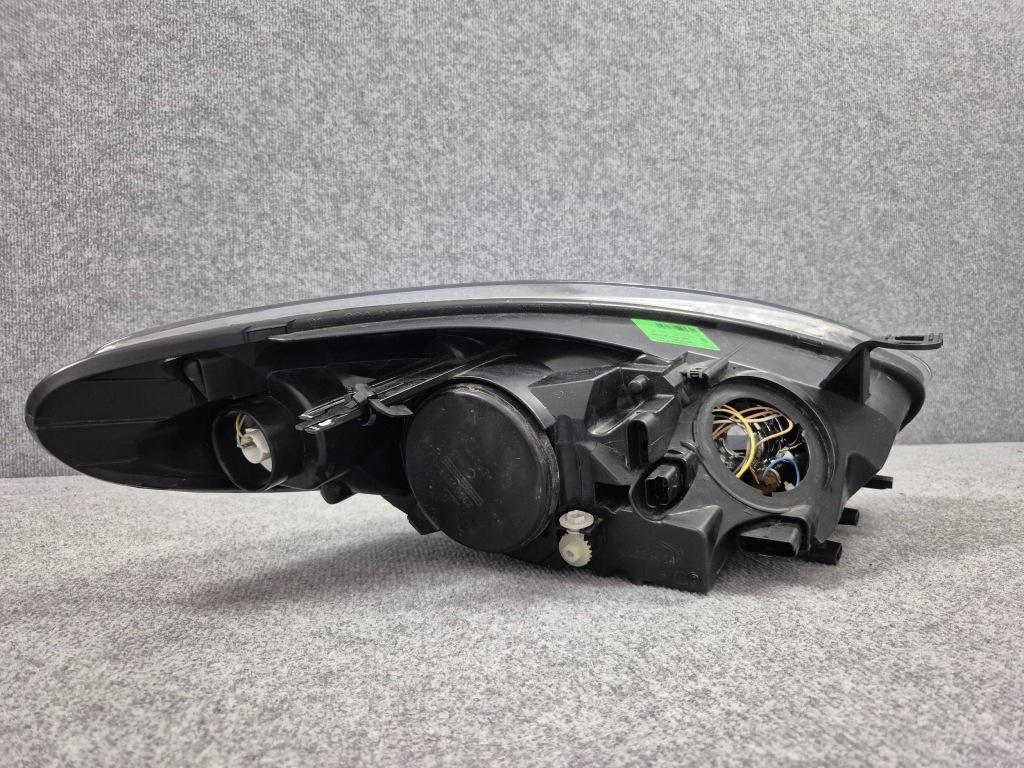 Купить Фары лампы передние перед комплект - renault fluence рестайлинг  12-16