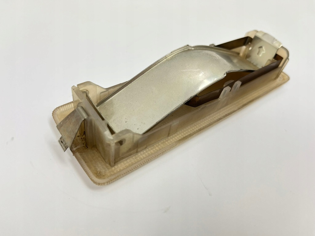 фото №9, Лампа освітлення кабіни mercedes c126 w126 se sel sec 1268200101