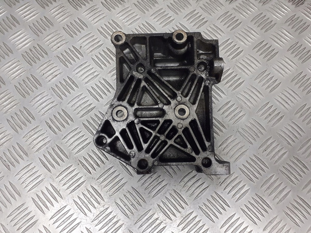 фото №1, Кронштейн кронштейн компрессора nissan primera p12 1.8