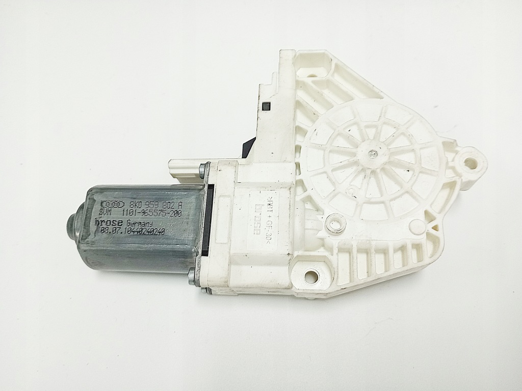 фото №1, Моторчик стекло audi оригинальный номер 8k0959802a