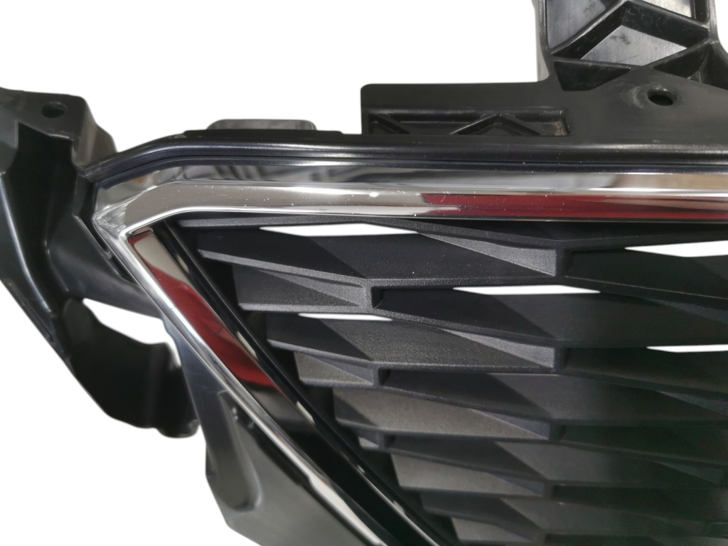 фото №3, Решётка радиатора, решётка радиатора seat toledo