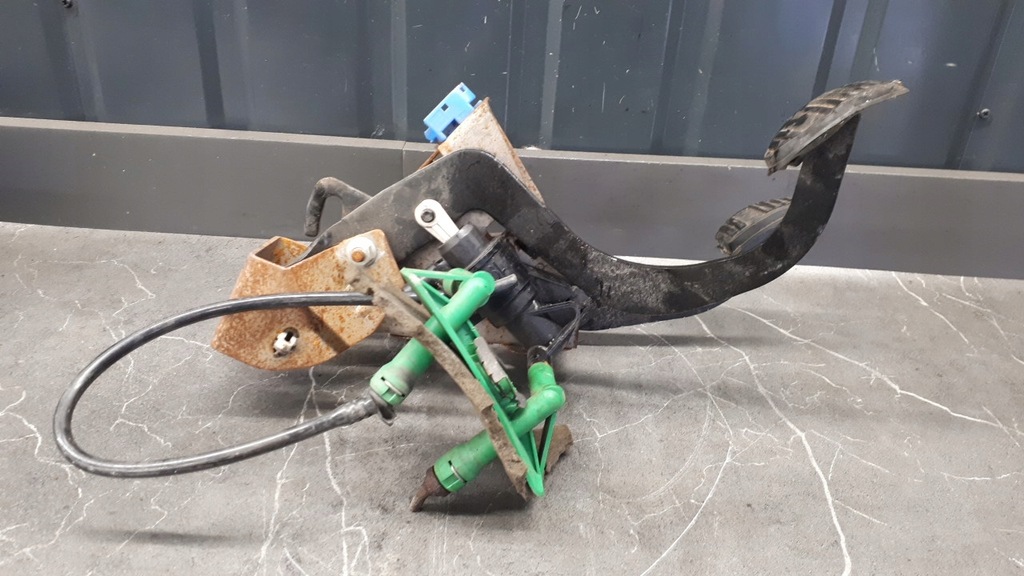 фото №6, Педали тормоза сцепления opel vectra a 1.6 99r