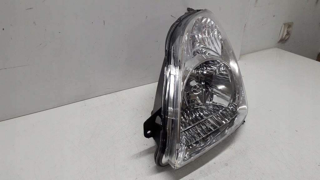 фото №11, Suzuki swift 4 iv 04-10 лампа левая перед depo cała