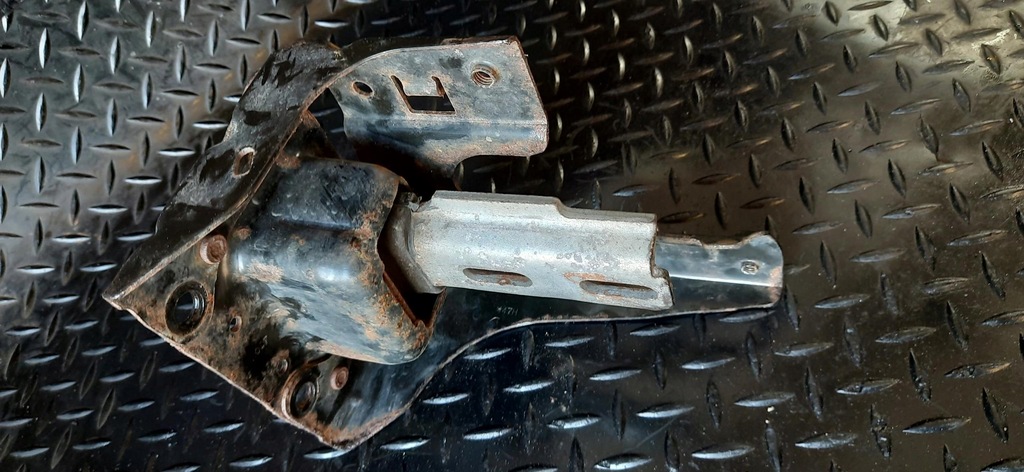 фото №6, Кронштейн подушка коробки 1.6 hdi c3 ii 9680293280