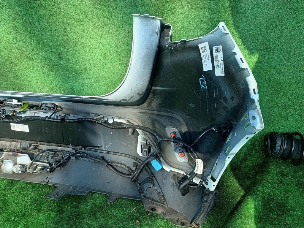 Opel mokka b бампер задній задній lwp 4pdc камера Недорого