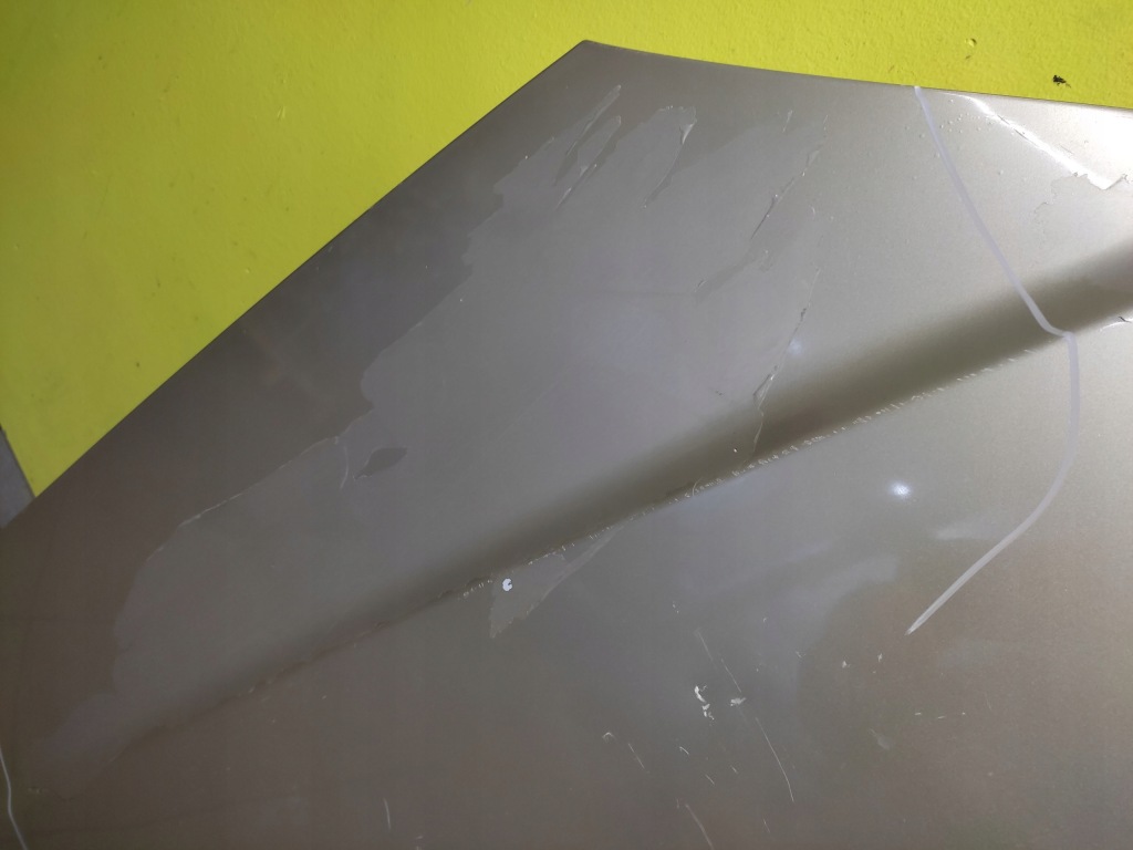 Suzuki forenza капот кришка двигуна лак 68u Ціна