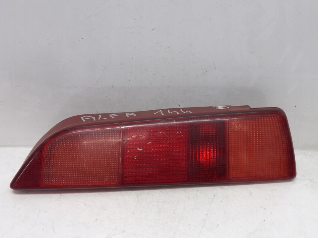 фото №1, Лампа права задня alfa romeo 146