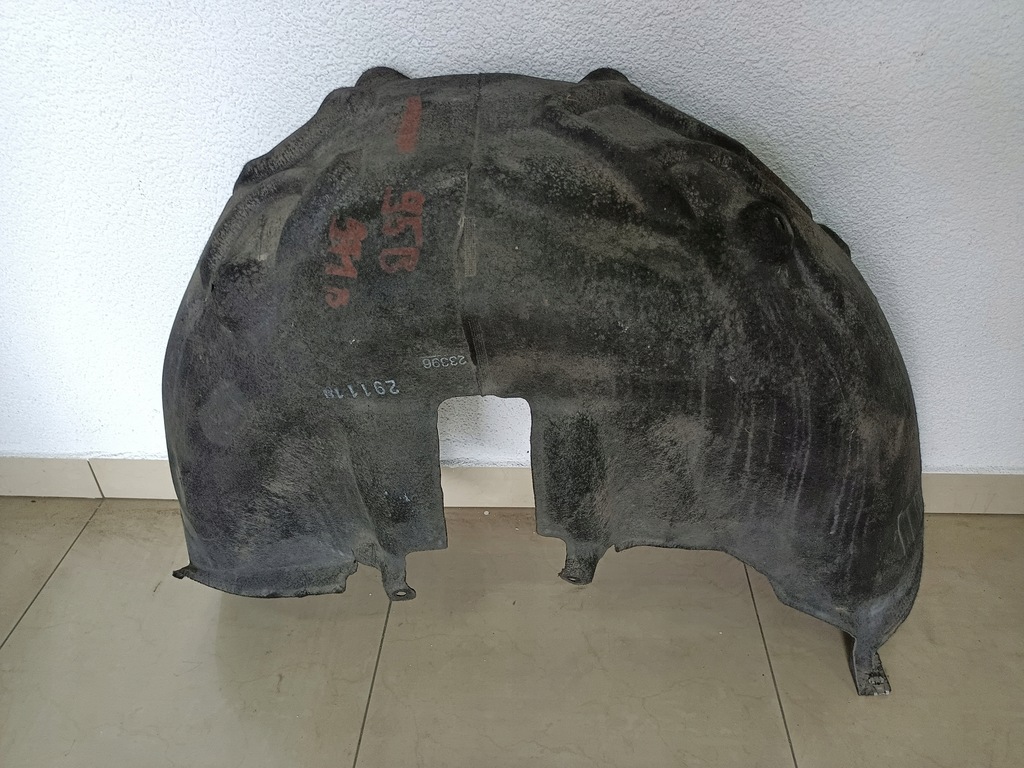 фото №1, Porsche macan 95b подкрылок левая 95b810971g