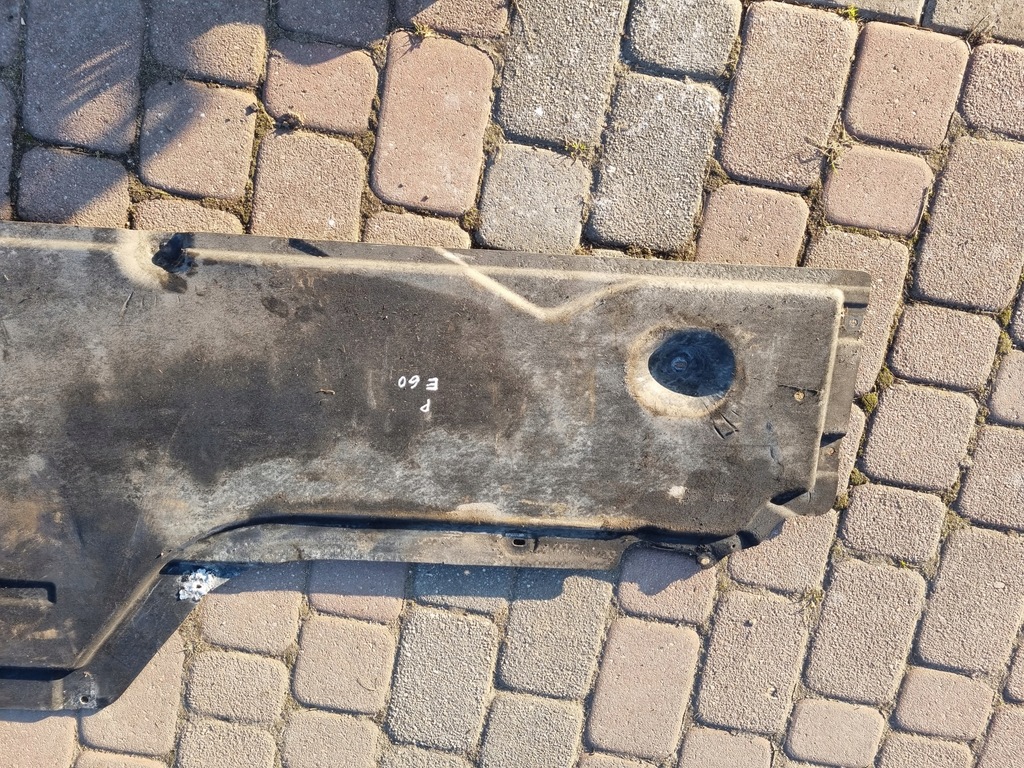 фото №9, Bmw 6 e60 e63 e64 пластик захист підвіска плита права