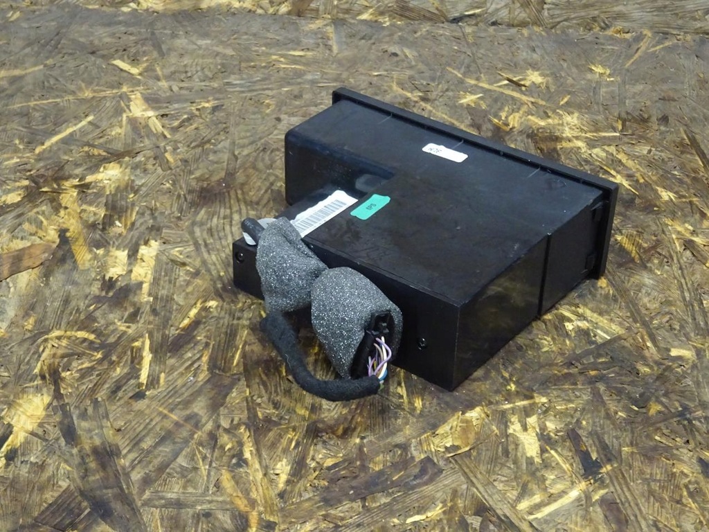 фото №8, Audi a3 8p tt 8j модуль интерфейс ipod 8e0857925d