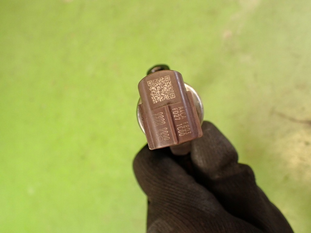 фото №5, Форсунка mazda 5 i 2.0 citd 06r