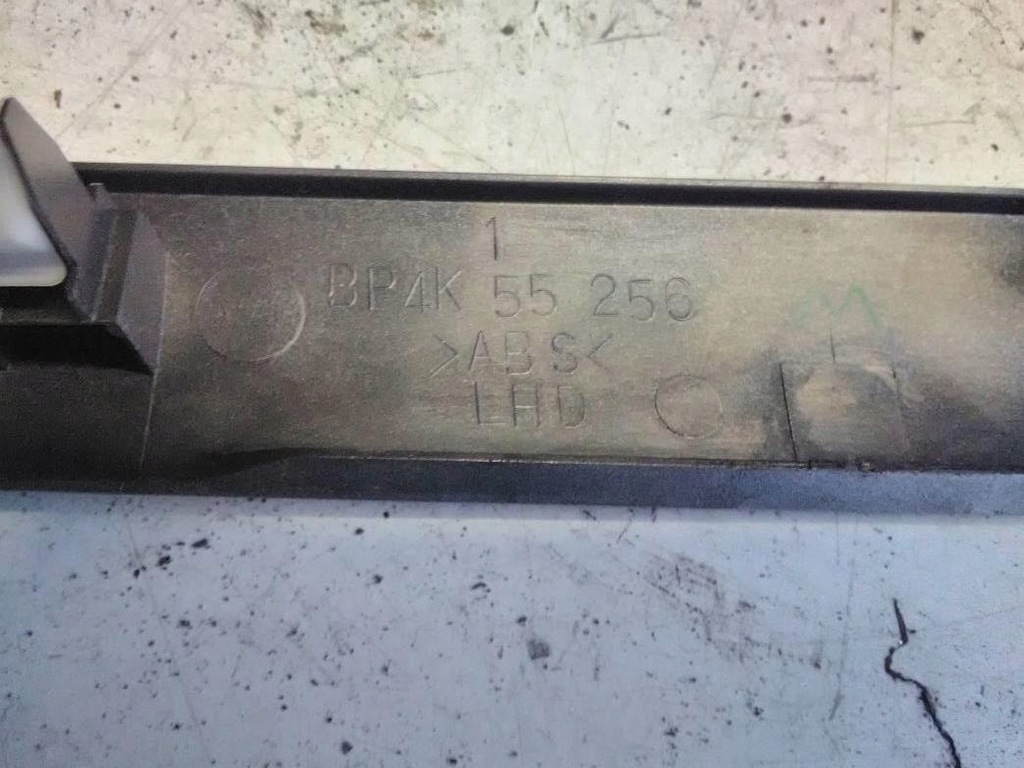 фото №6, Молдинг декоративна панелі bp4k55256 mazda 3