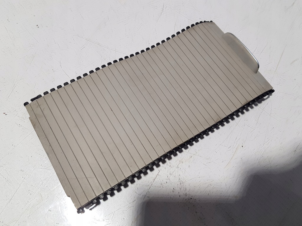 фото №1, Шторка бардачка підлокітник mercedes w204 сіра