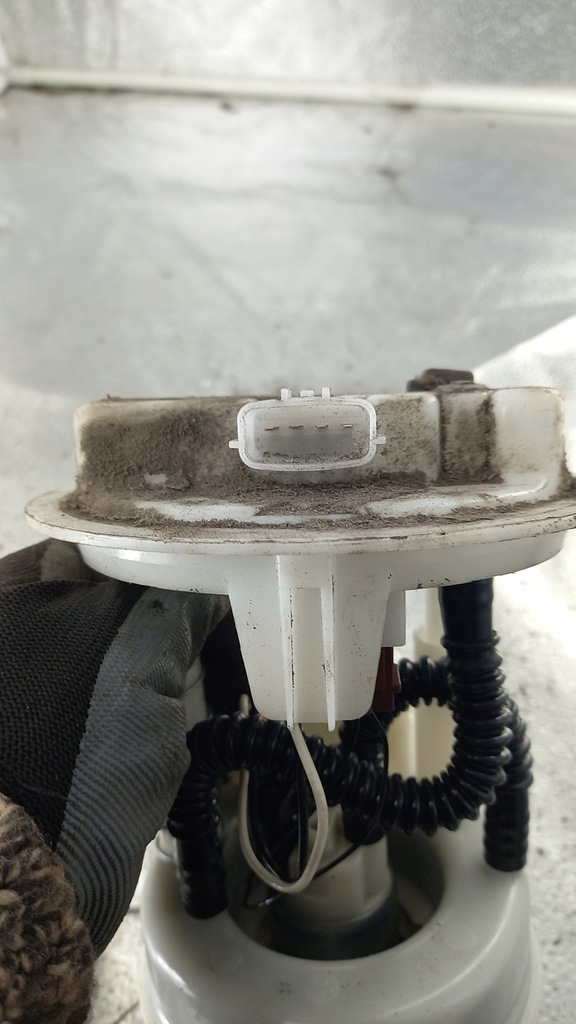 фото №3, Насос топлива renault clio iii 07r 1.2b 8200727740