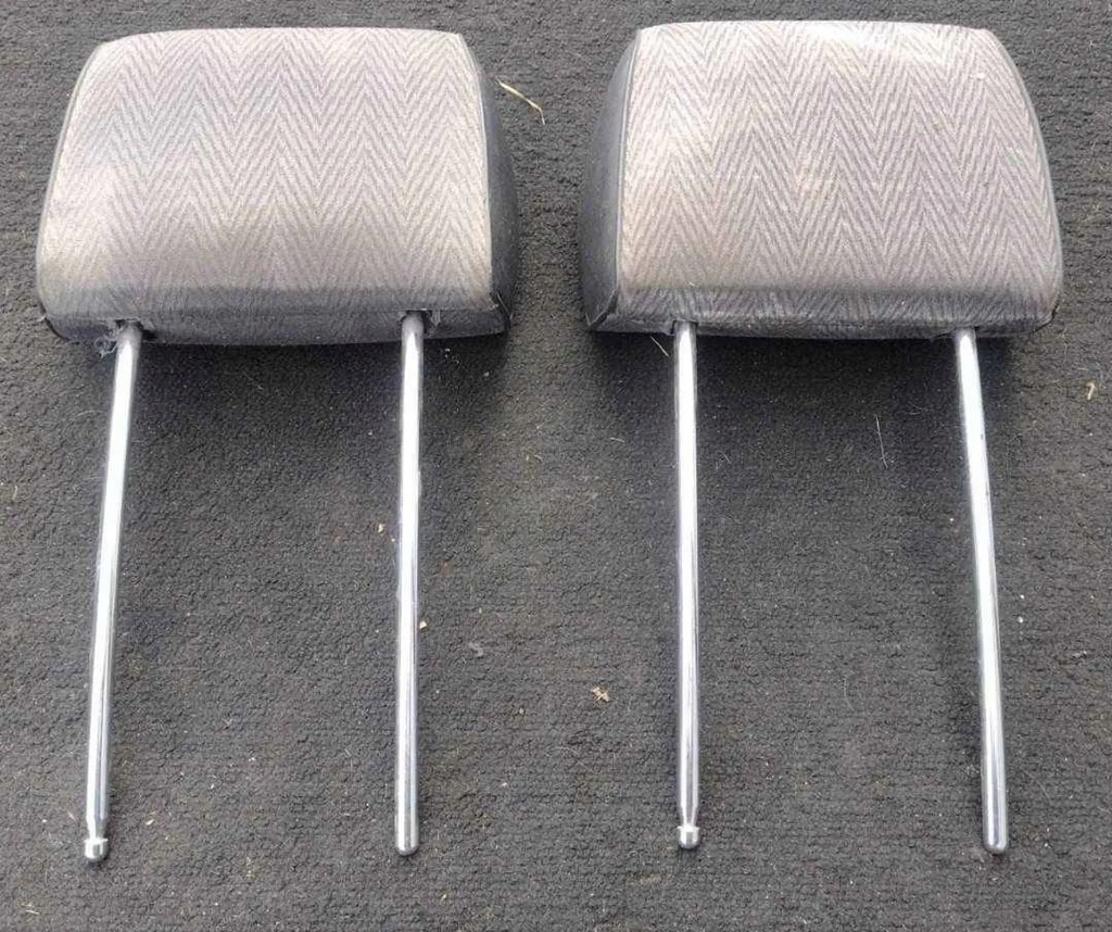 фото №1, Mercedes-benz w123 1980 підголівники