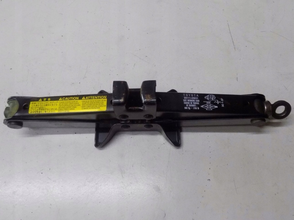 Купити Toyota auris 150 2013 2013 куліса 05031