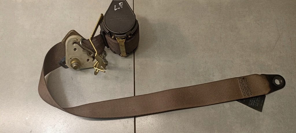 фото №1, Pas безопасности левый перед mazda 323 566310101